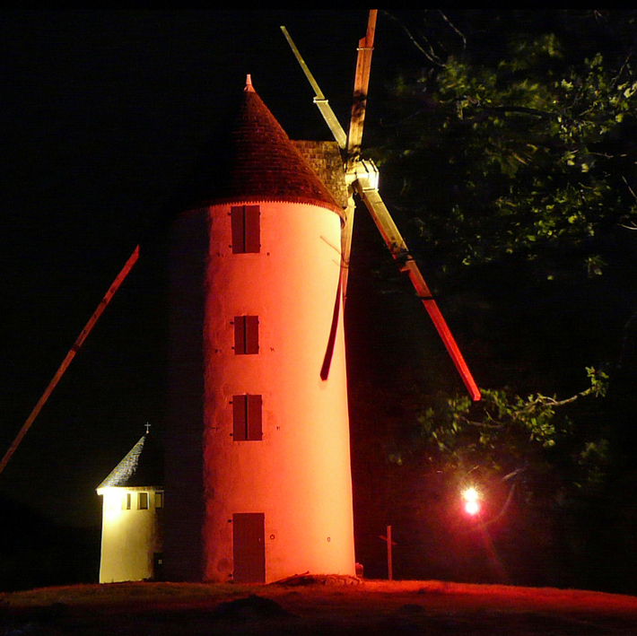 Illuminated windmills